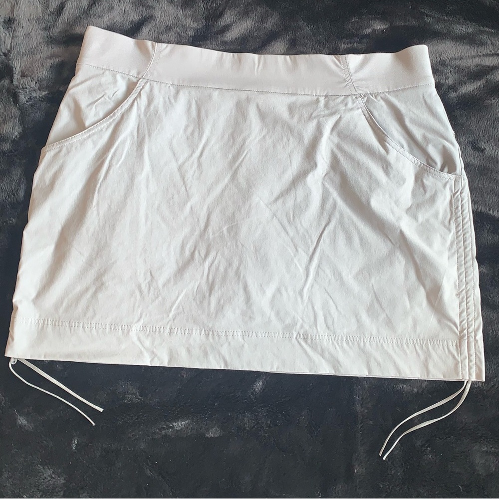 Columbia Sportswear NWOT stretchy skort 1x - Picture 8 of 8
